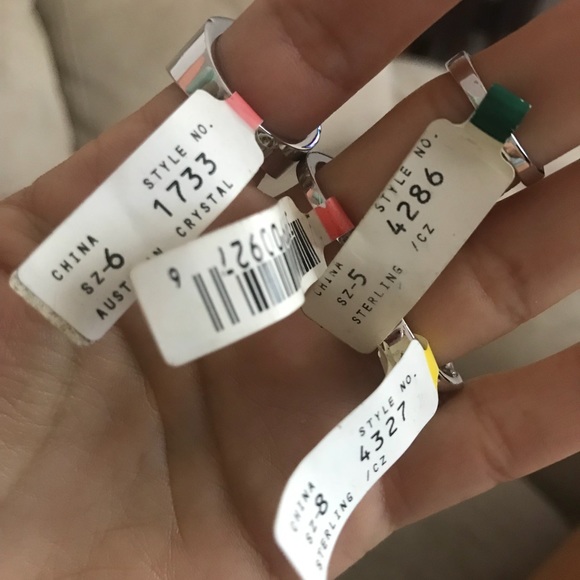 Beautiful rings - Picture 1 of 6